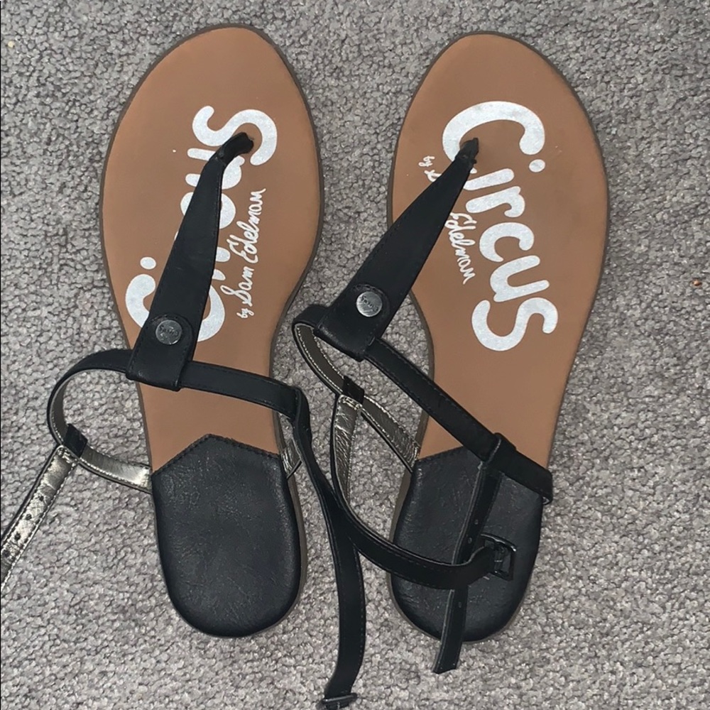 Black sandals